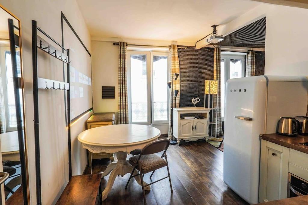 Studio With Home Cinema@Paris Chatelet Kültér fotó